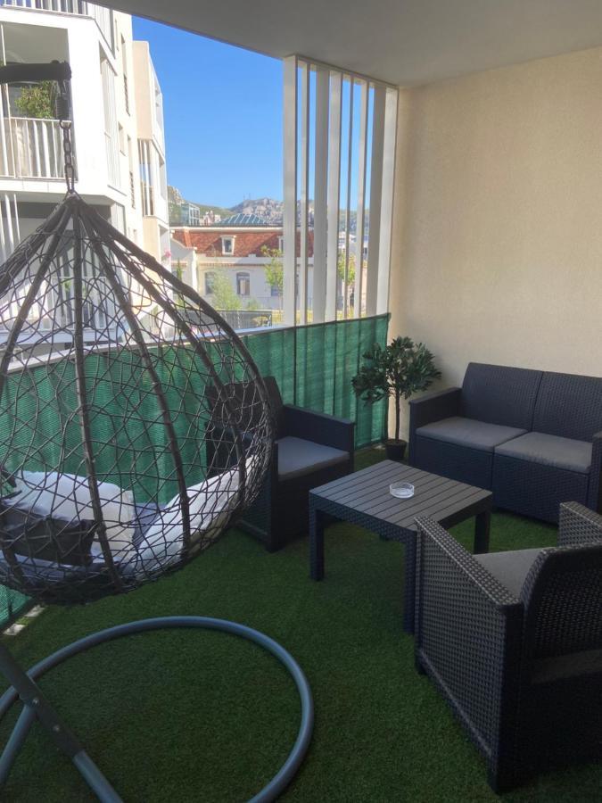 Apartment T2, Au Calme. Parking Prive
